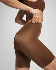 CINNAMON LATTE - Mid Level Cooling High Waisted Short