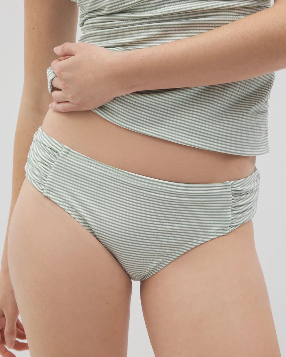GREEN SEERSUCKER - Ruched Bikini Bottoms