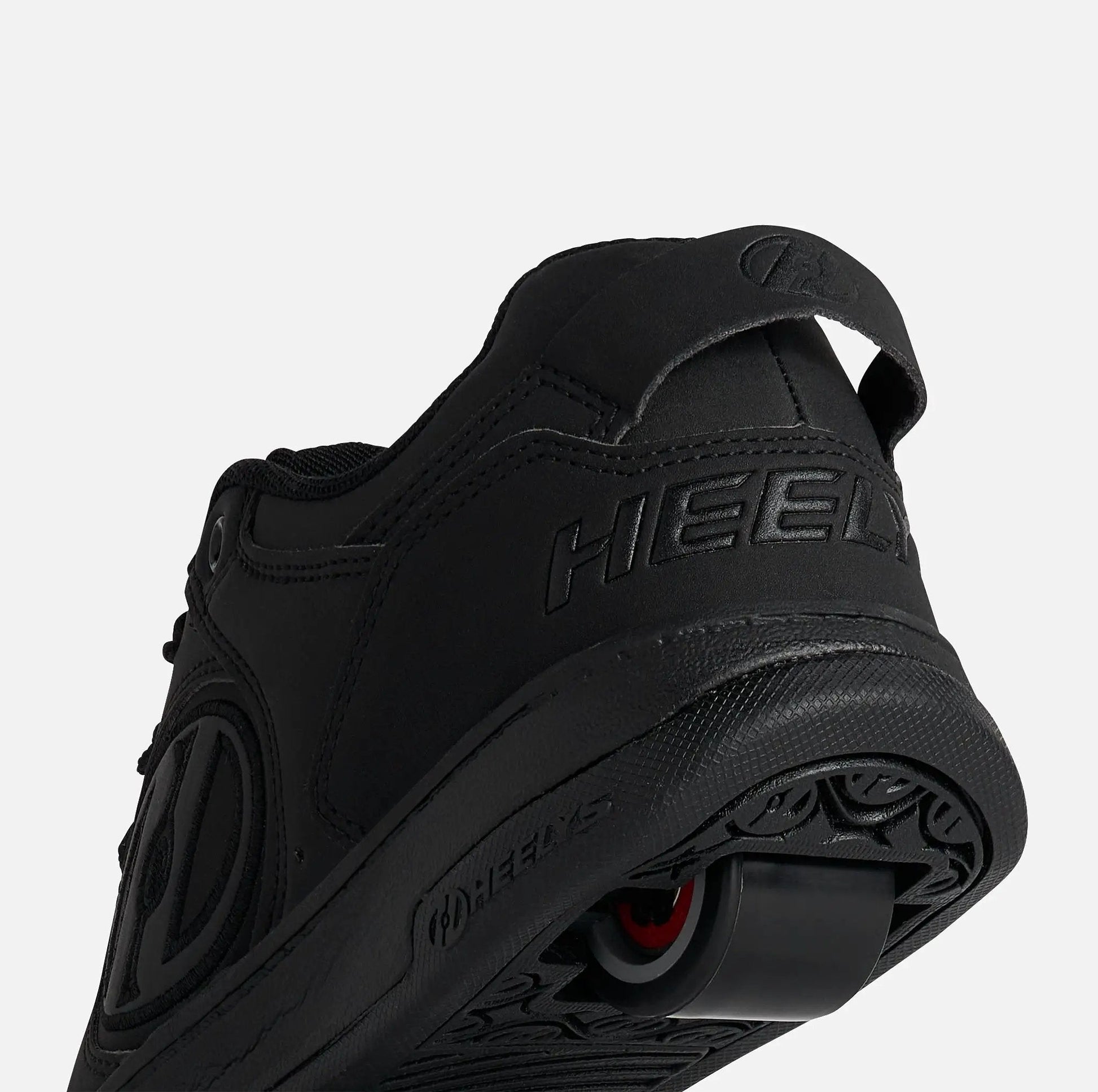 Voyager - All Black Skate Shoe with Wheels
 – Heelys Sale