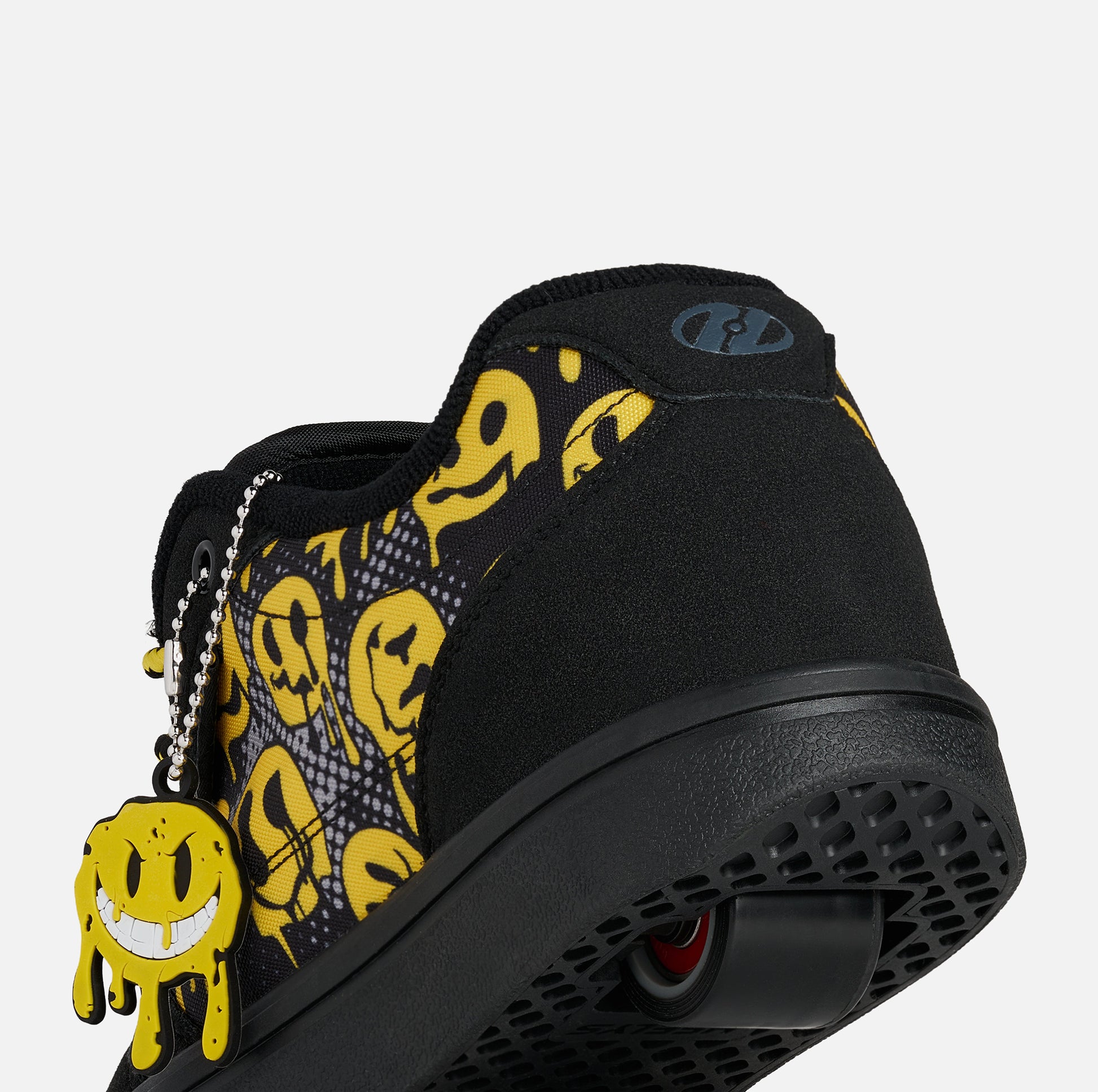 Heelys Pro 25 V2 Prints Retro Nylon Canvas Sneakers Special Offer
