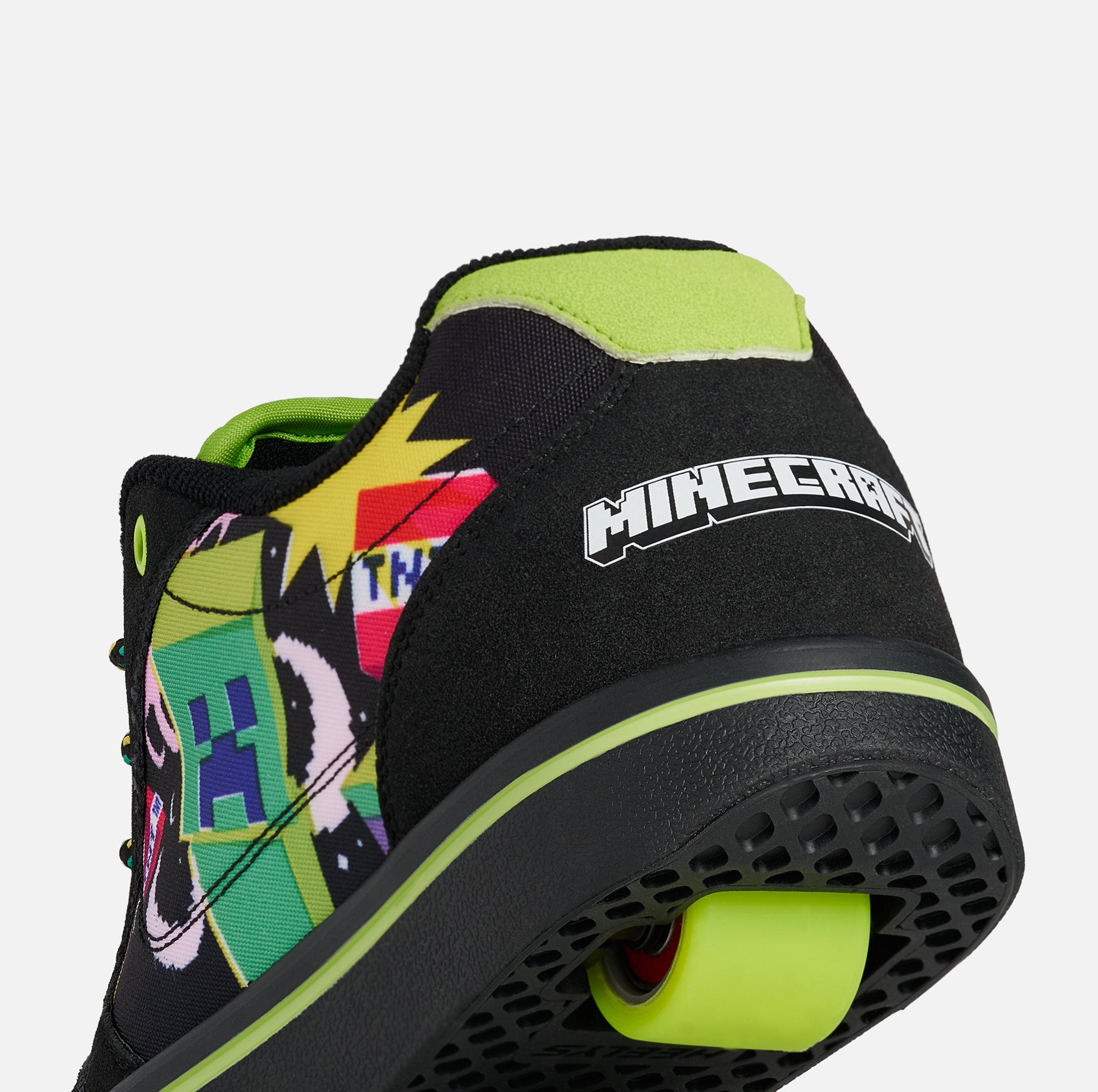 Minecraft Pro 25 Sneakers with Creeper Artwork
 – Heelys Value Deal